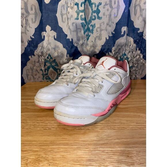 Air Jordan 5 Retro Low, size 5y - Picture 1 of 6